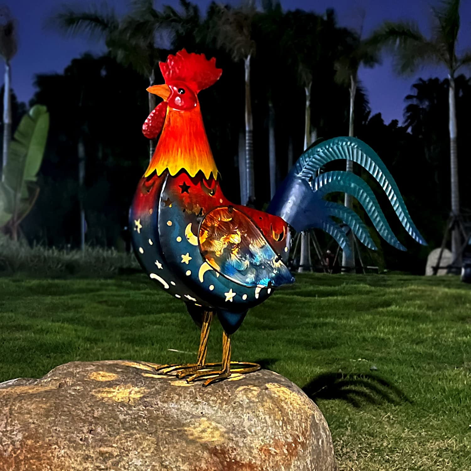 LIFFY Rooster Decor, Solar Garden Statue Metal Chicken Yard Art for Patio ,Farmhouse -18 inch(Red) - Image 2